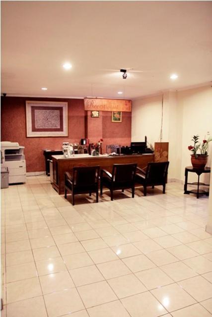 Lotus Hotel Bandung