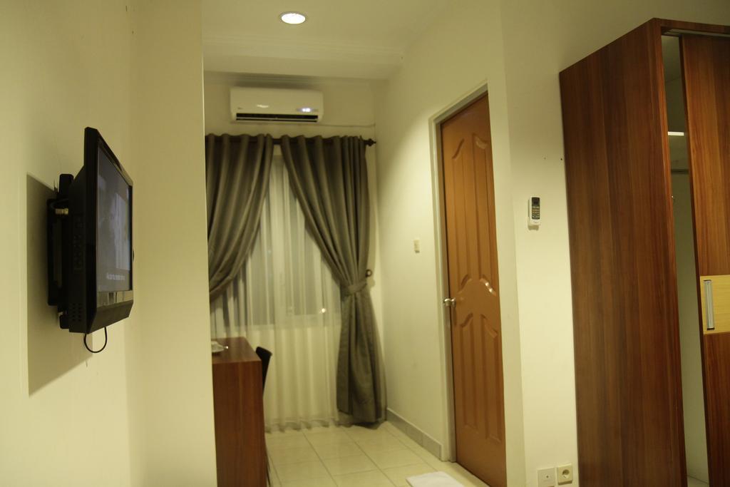 Hotel Lotus Bandung