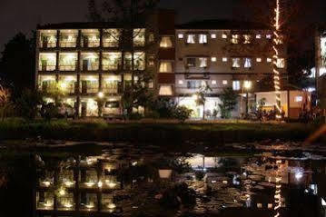 Lotus Hotel